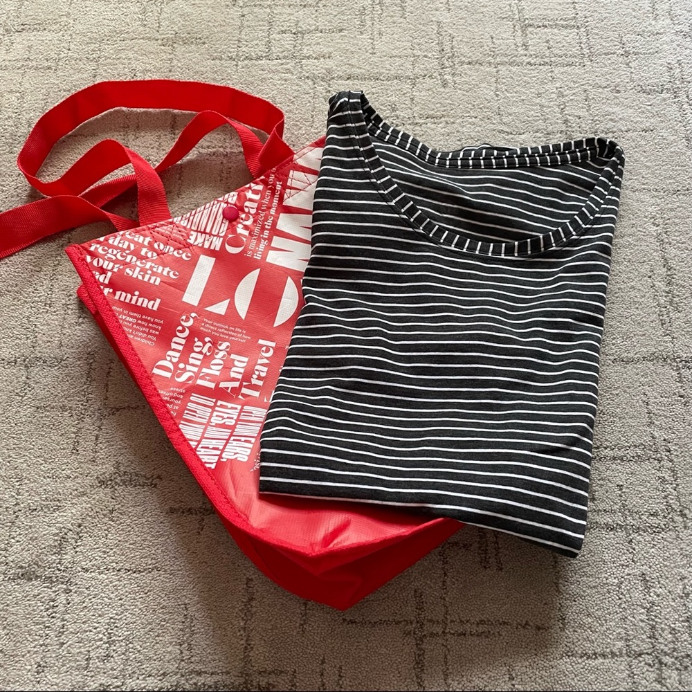 lululemon Love Crew Heathered Black/White Stripe, sz 2, VGUC